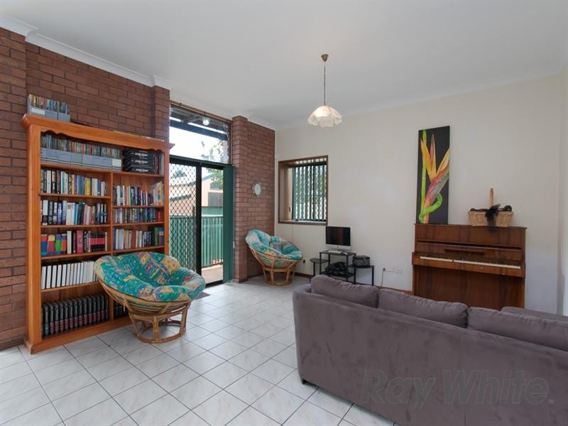 Mount Hutton NSW 2290