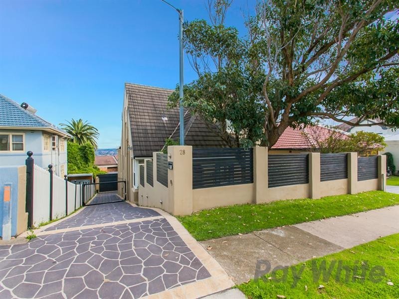 28 High Street, The Hill NSW 2300