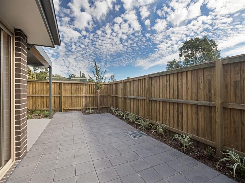 37/57 Burton Road, Mount Hutton NSW 2290