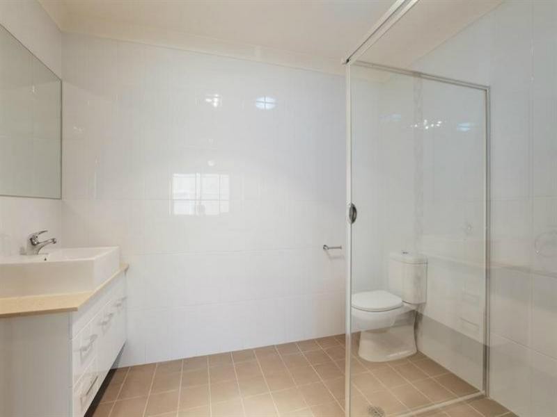 42/57 Burton Road, Mount Hutton NSW 2290