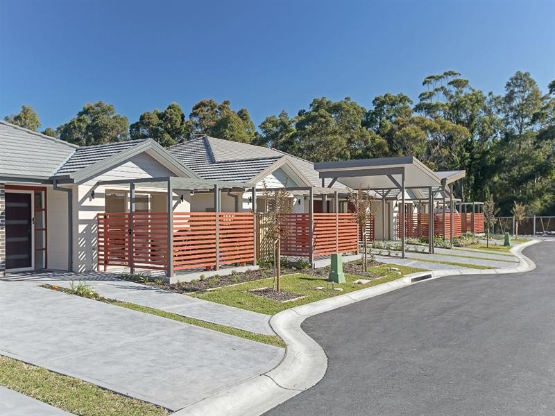 43/57 Burton Road, Mount Hutton NSW 2290