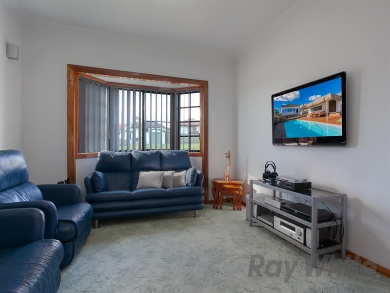 10 Delauret Square, Waratah West NSW 2298