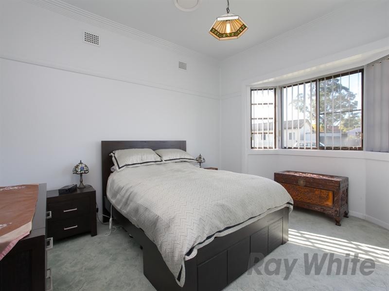 10 Delauret Square, Waratah West NSW 2298