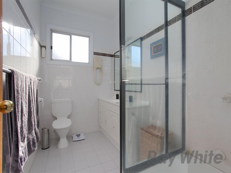 10 Delauret Square, Waratah West NSW 2298