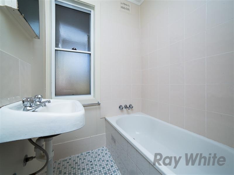 10 Morpeth Road, Waratah West NSW 2298