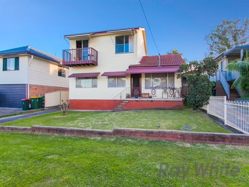11 Mount Street, Maryland NSW 2287