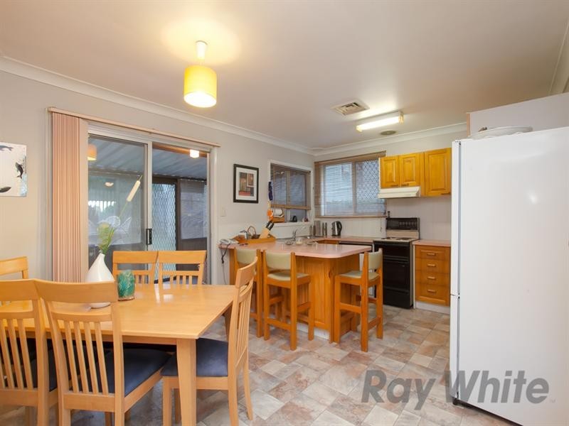 11 Mount Street, Maryland NSW 2287