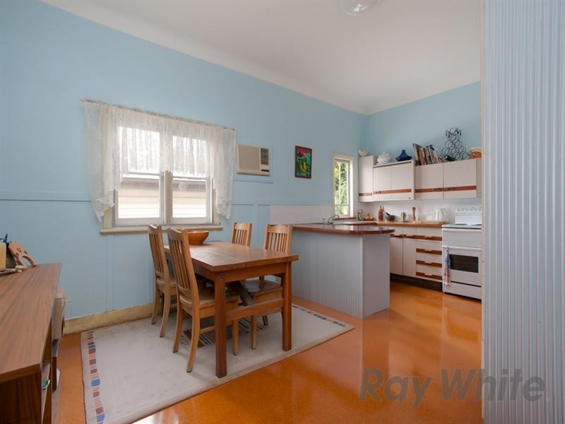 24 Illawarra Avenue, Cardiff NSW 2285