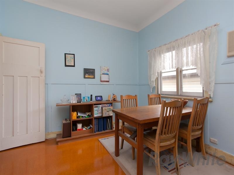 24 Illawarra Avenue, Cardiff NSW 2285