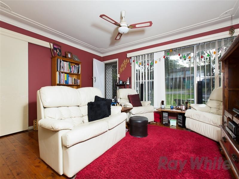 22 Buttaba Avenue, Belmont North NSW 2280
