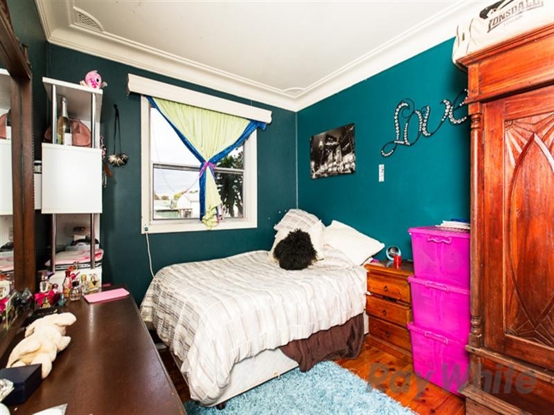 22 Buttaba Avenue, Belmont North NSW 2280