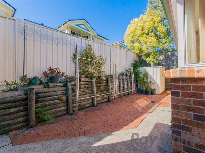 2/44 Kenibea Avenue, Kahibah NSW 2290