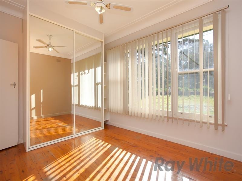 49 Rodway Parade, Kotara NSW 2289