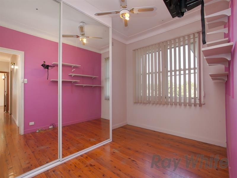 49 Rodway Parade, Kotara NSW 2289