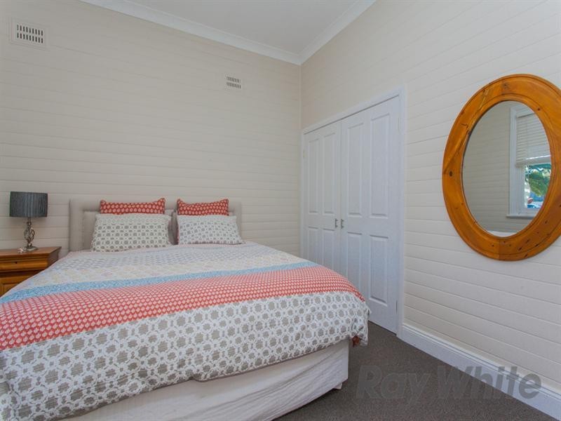 38 Denison Street, Carrington NSW 2294