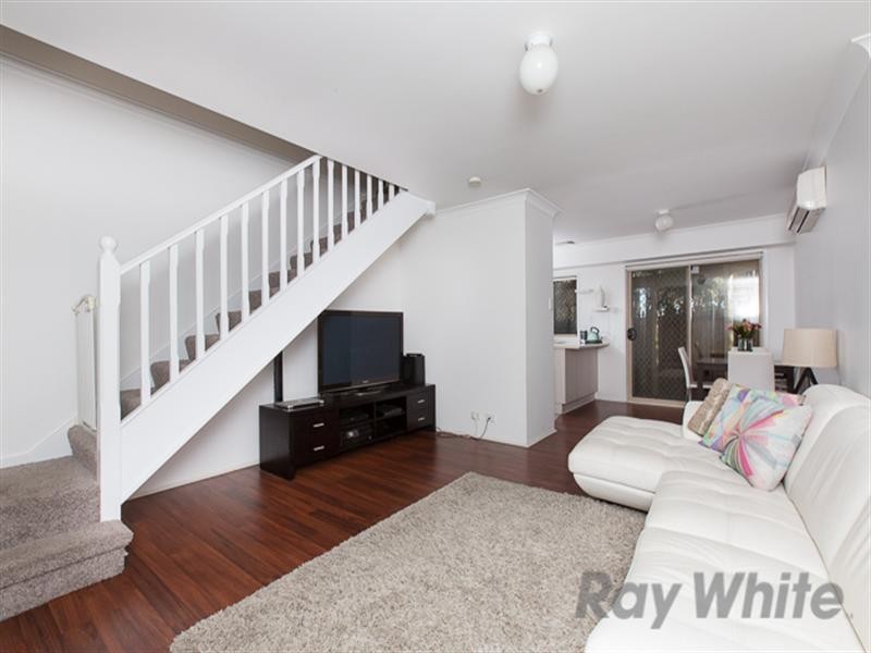 1/4 McCann Court, Carrington NSW 2294