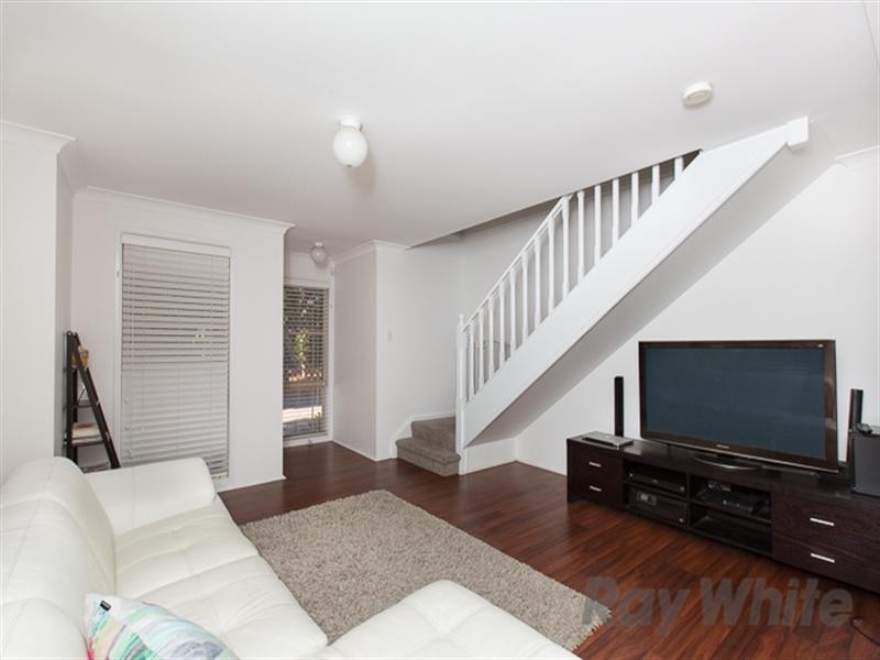 1/4 McCann Court, Carrington NSW 2294