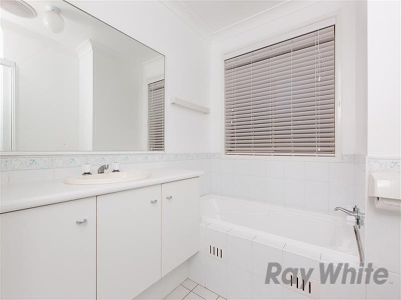 1/4 McCann Court, Carrington NSW 2294