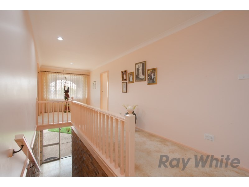 6 Orlando Close, Eleebana NSW 2282