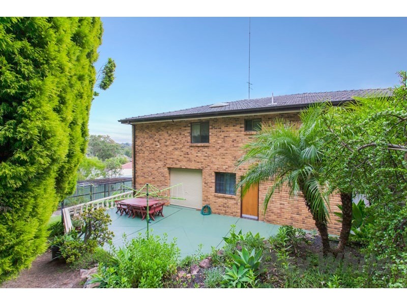 6 Orlando Close, Eleebana NSW 2282