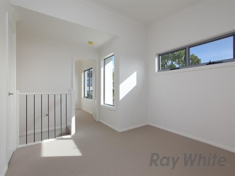 Unit 2/74 Carrington Street, Mayfield NSW 2304