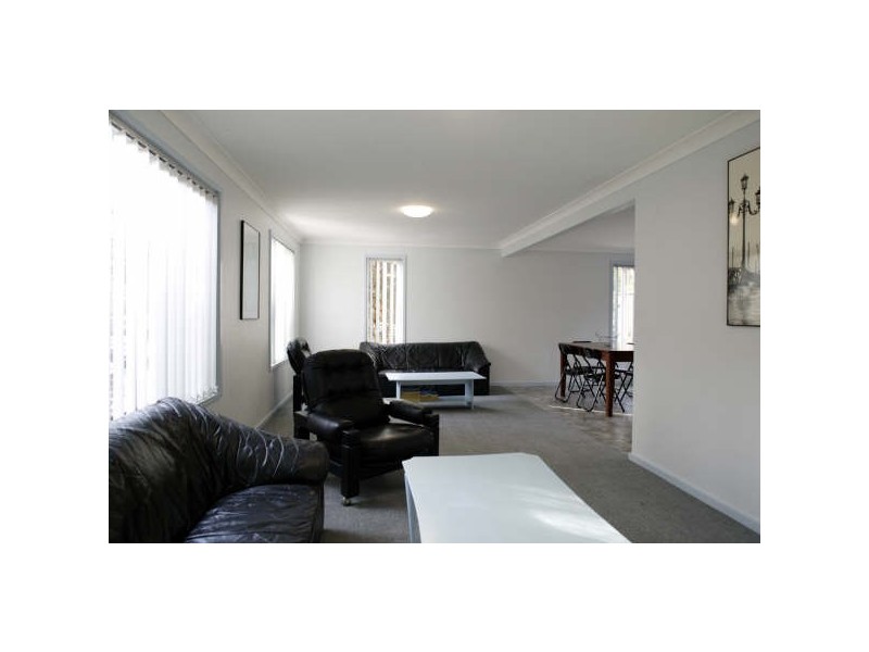 1/35 Robinson Avenue, Lambton NSW 2299