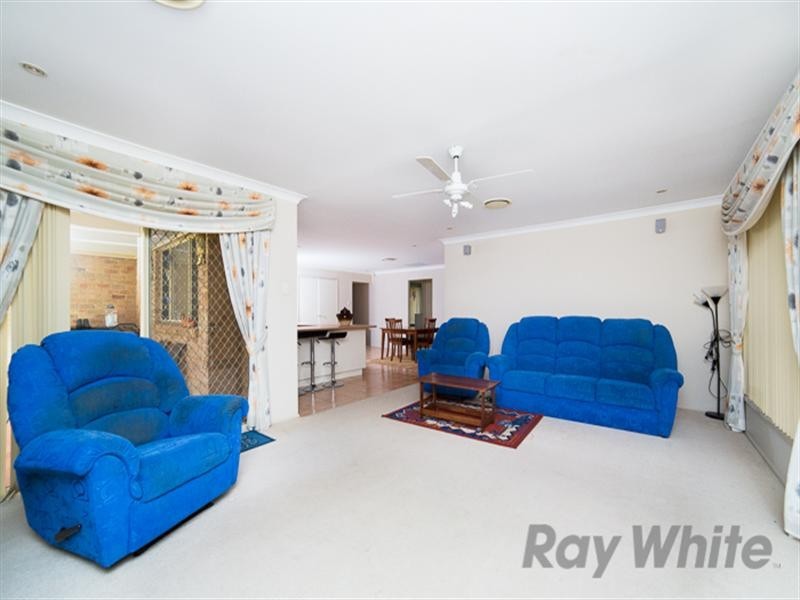 3 Brumby Crescent, Maryland NSW 2287