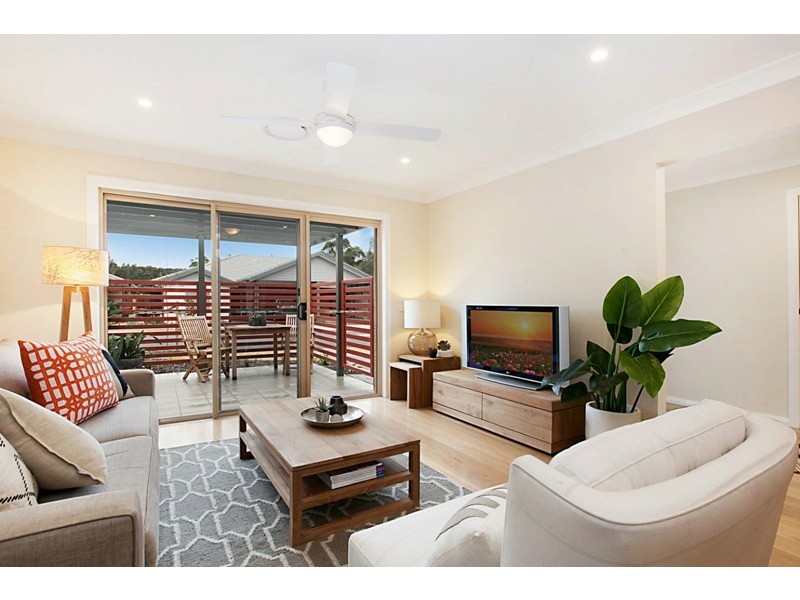 57 Burton Road, Mount Hutton NSW 2290