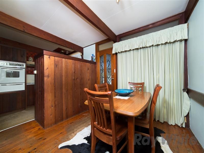 11 Aylward Street, Belmont NSW 2280