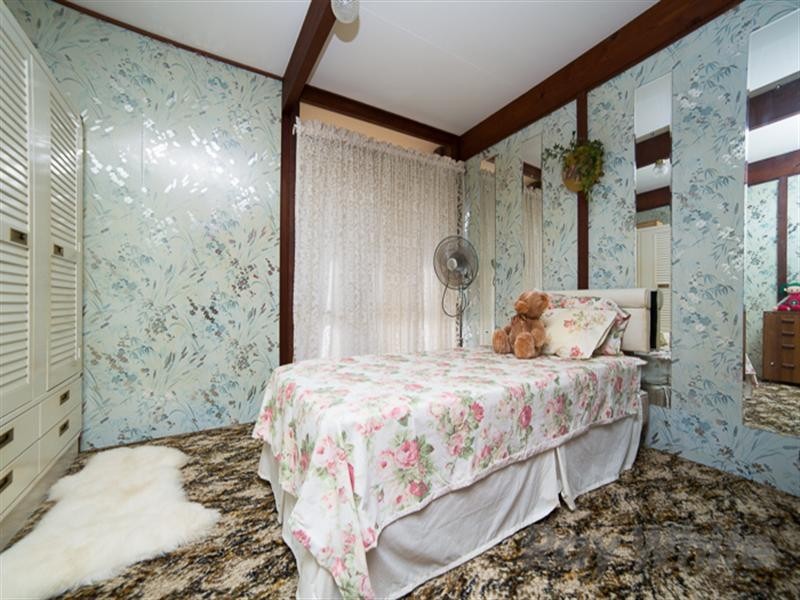 11 Aylward Street, Belmont NSW 2280