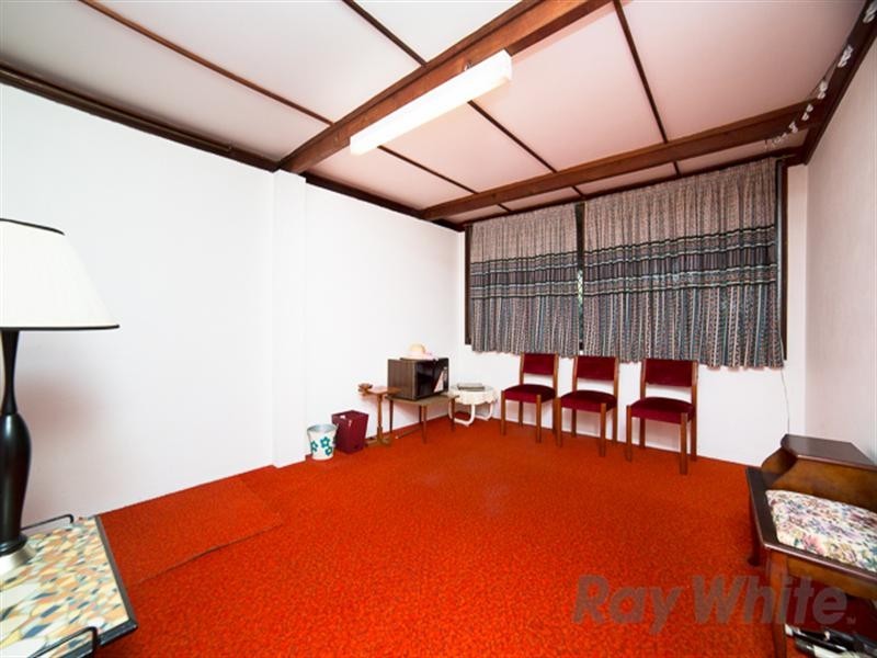 11 Aylward Street, Belmont NSW 2280