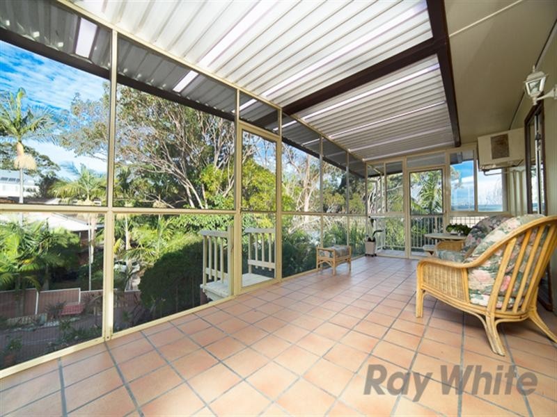 11 Aylward Street, Belmont NSW 2280
