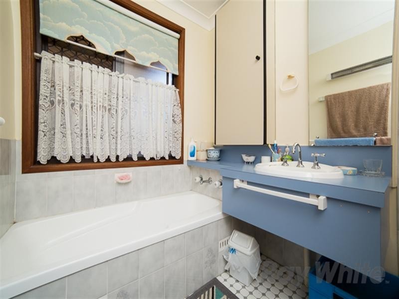 12 Cardine Close, Jewells NSW 2280