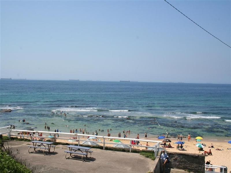 2 Bar Beach Avenue, Bar Beach NSW 2300