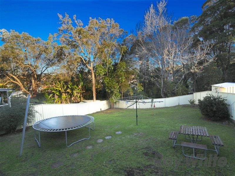 33 Kimbarra Close, Kotara NSW 2289