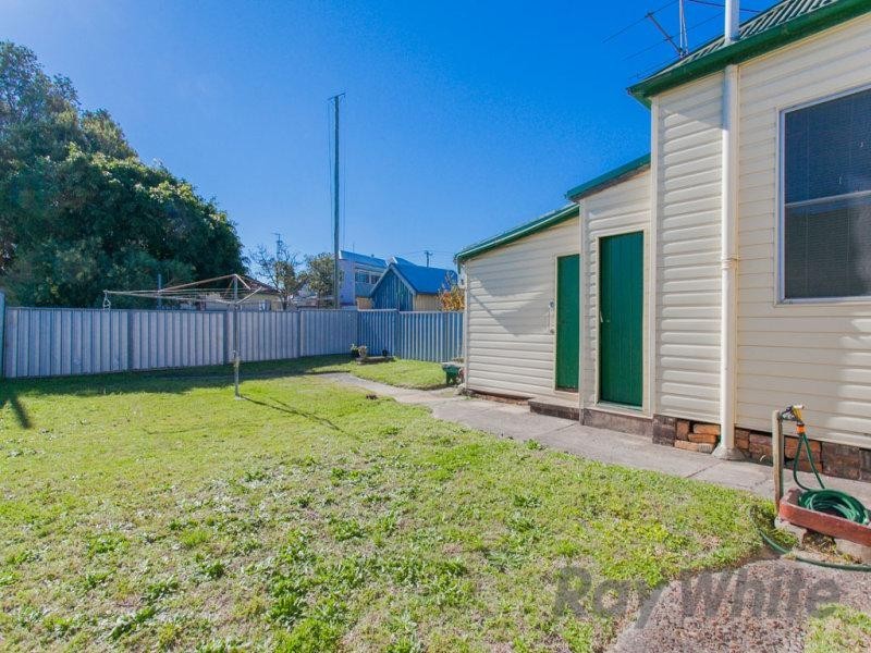 33 Forbes Street, Carrington NSW 2294