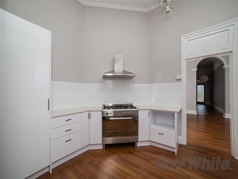 74 Carrington Street, Mayfield NSW 2304