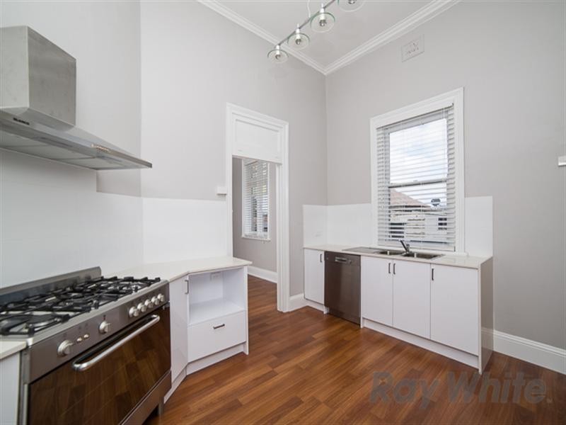 74 Carrington Street, Mayfield NSW 2304