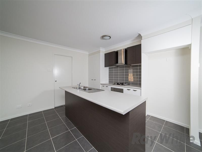 38 Brookfield Avenue, Fletcher NSW 2287