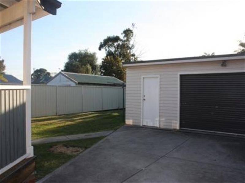 5 Jellicoe Parade, New Lambton NSW 2305