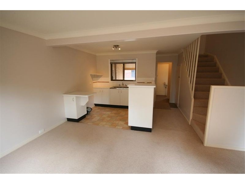 1/77 Bull Street, Cooks Hill NSW 2300