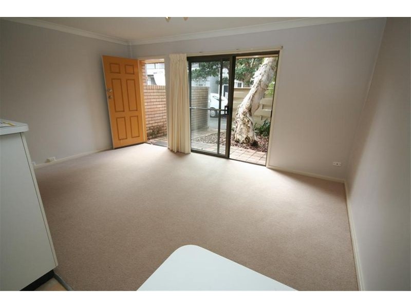 1/77 Bull Street, Cooks Hill NSW 2300