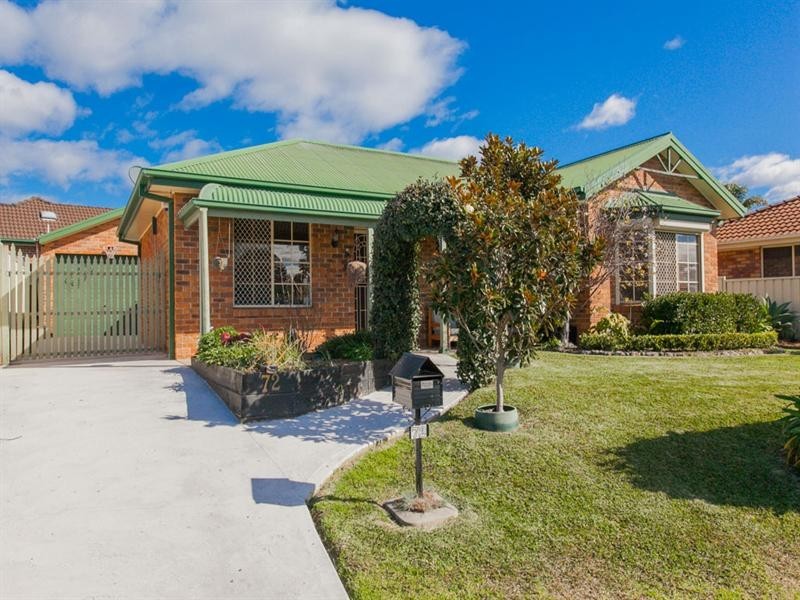 72 Naranghi Circuit, Maryland NSW 2287