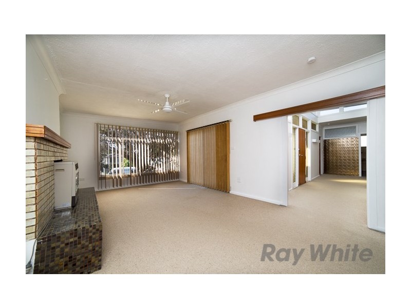 27 Goundry Street, Gateshead NSW 2290