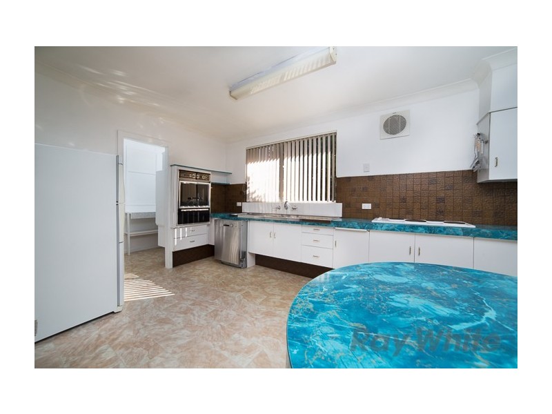 27 Goundry Street, Gateshead NSW 2290