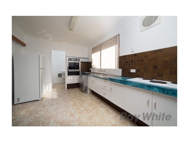 27 Goundry Street, Gateshead NSW 2290