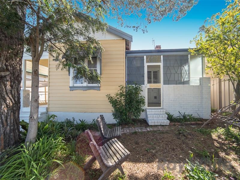 5 Edmund Street, Mayfield NSW 2304