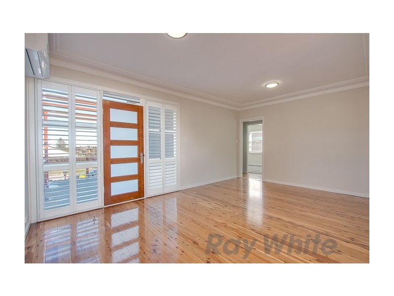 9 Lorraine Street, Charlestown NSW 2290