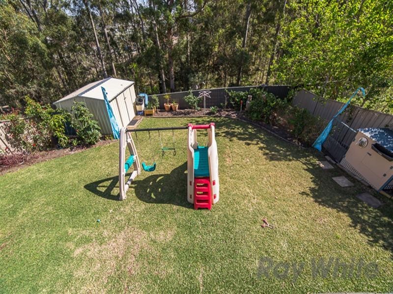 27 Hadlow Drive, Cameron Park NSW 2285