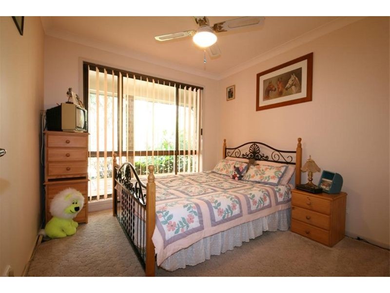 17 Shady Avenue, Salt Ash NSW 2318